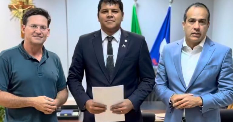 Diego Castro propõe escolas cívico-militares em Salvador durante reunião com Bruno Reis diego-castro-propoe-escolas-civico-militares-em-salvador-durante-reuniao-com-bruno-reis