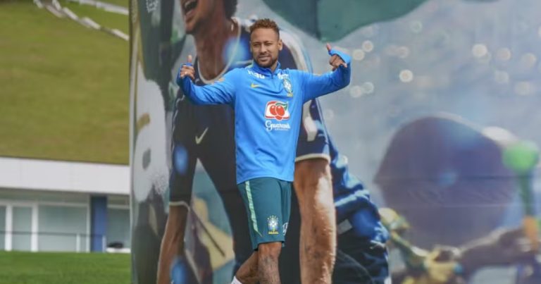 neymar-participa-de-atividades-no-gramado-em-terceiro-dia-de-treino-da-selecao-brasileira