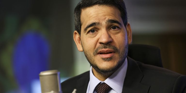 lula-diz-que-vai-indicar-novamente-messias-ao-stf