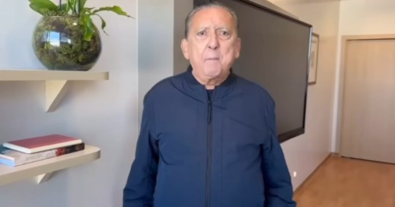 galvao-bueno-ve-neymar-ameacado-na-copa-do-mundo-e-diz-que-permanencia-“cabe-ao-ancelotti”