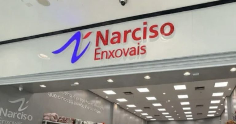 video:-“racistas-ridiculos”:-cliente-diz-que-foi-perseguido-e-revistado-por-funcionario-ao-sair-de-loja-em-shopping-de-salvador
