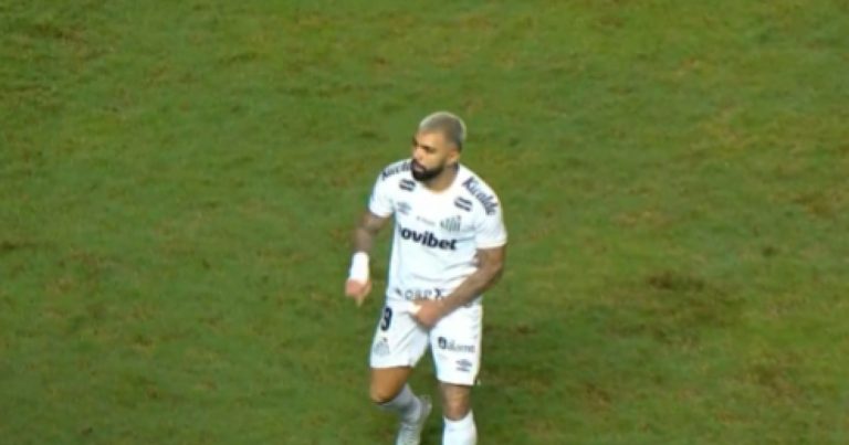 video:-gabigol-e-expulso-contra-o-vitoria-apos-gesto-obsceno