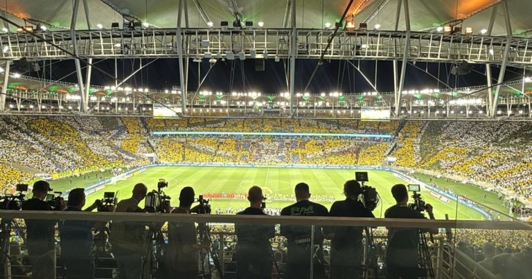 torcedores-fazem-mosaico-360-pedindo-o-hexa-antes-de-amistoso-entre-brasil-e-panama