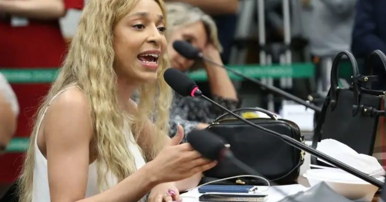 erika-hilton-diz-que-pec-protocolada-pela-oposicao-cria-a-escala-70-e-divulga-40-assinaturas