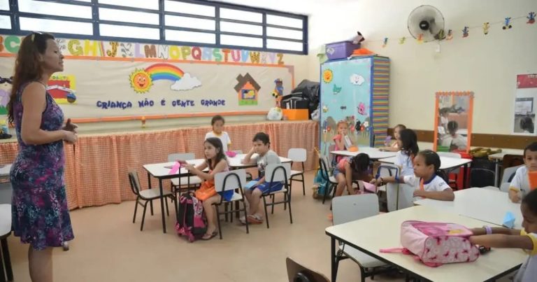 professores-da-rede-privada-realizam-paralisacao-na-bahia;-saiba-mais