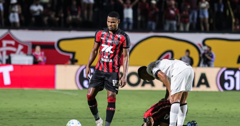 papellin-confirma-perda-de-nathan-mendes-e-busca-por-lateral-no-mercado