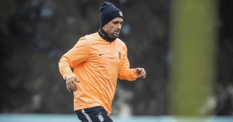 Mesmo lesionado, Arrascaeta não será cortado da Seleção Uruguaia para a Copa do Mundo mesmo-lesionado,-arrascaeta-nao-sera-cortado-da-selecao-uruguaia-para-a-copa-do-mundo