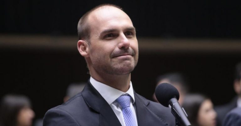STF agenda julgamento de Eduardo Bolsonaro por suposta coação à Justiça stf-agenda-julgamento-de-eduardo-bolsonaro-por-suposta-coacao-a-justica