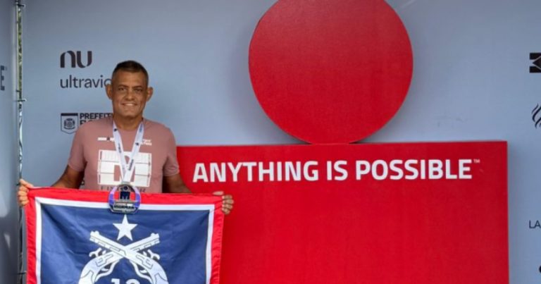 Tenente-coronel da PM da Bahia completa terceiro Ironman em 6 anos e leva esposa para a primeira prova: “indescritível” tenente-coronel-da-pm-da-bahia-completa-terceiro-ironman-em-6-anos-e-leva-esposa-para-a-primeira-prova:-“indescritivel”