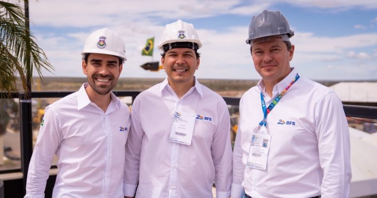 vice-prefeito-de-barreiras-participa-de-visita-tecnica-na-bahia-farm-show-ao-lado-de-presidente-da-aiba