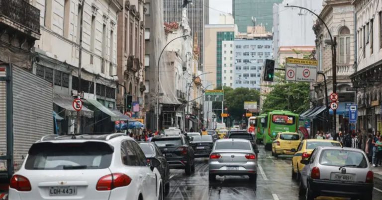 Projeto de lei que prevê isenção de IPI para motoristas idosos segue em análise na Câmara dos Deputados projeto-de-lei-que-preve-isencao-de-ipi-para-motoristas-idosos-segue-em-analise-na-camara-dos-deputados