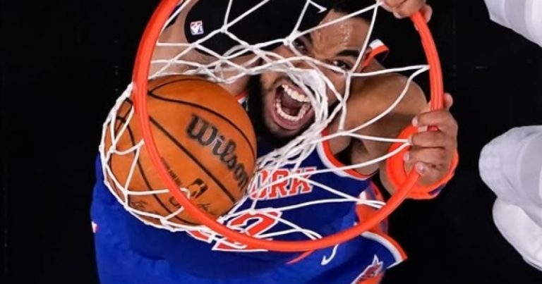 new-york-knicks-vencem-o-san-antonio-spurs-fora-de-casa-e-abrem-2-a-0-nas-finais-da-nba