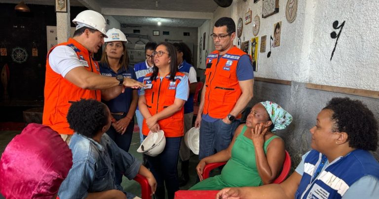 vice-prefeita-acompanha-assistencia-a-familias-e-reforca-atuacao-integrada-da-prefeitura-apos-desabamento-em-piraja