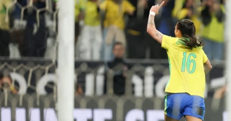 Seleção Brasileira feminina vence Estados Unidos de virada em amistoso em São Paulo selecao-brasileira-feminina-vence-estados-unidos-de-virada-em-amistoso-em-sao-paulo
