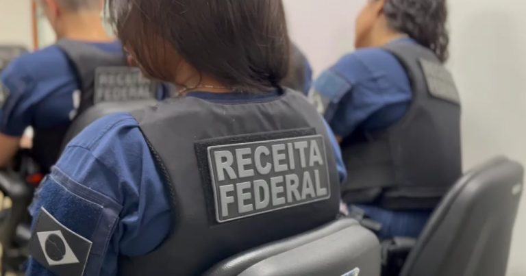 Polícia deflagra nova fase de operação que combate a venda ilegal de celulares e acessórios policia-deflagra-nova-fase-de-operacao-que-combate-a-venda-ilegal-de-celulares-e-acessorios