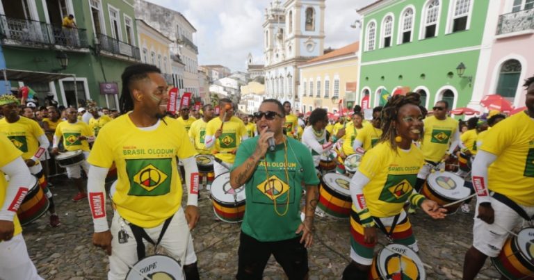 olodum-deixa-globo-apos-20-anos-de-tradicao-na-copa-do-mundo-e-estreia-no-sbt-ao-lado-de-galvao-bueno