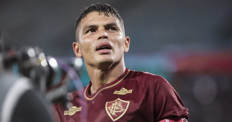 Livre no mercado, Thiago Silva mantém portas abertas para retorno ao Fluminense, diz jornalista livre-no-mercado,-thiago-silva-mantem-portas-abertas-para-retorno-ao-fluminense,-diz-jornalista
