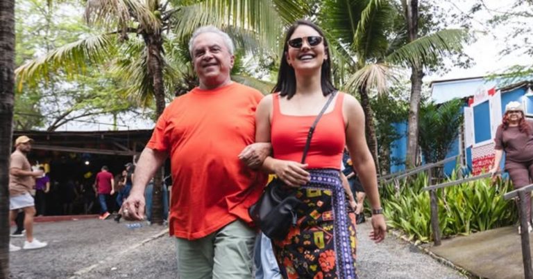 Meu pai é a cultura nordestina encarnada em pele e osso, diz filha de Flávio José após impasse com MP-BA meu-pai-e-a-cultura-nordestina-encarnada-em-pele-e-osso,-diz-filha-de-flavio-jose-apos-impasse-com-mp-ba