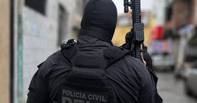 Polícia Civil prende suspeitos de extorquir R$ 30 mil de comerciante em Itabuna policia-civil-prende-suspeitos-de-extorquir-r$-30-mil-de-comerciante-em-itabuna