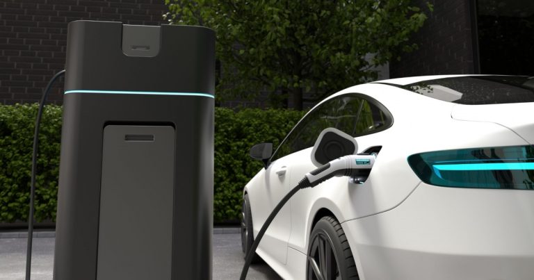 bahia-sanciona-lei-que-garante-instalacao-de-carregadores-para-carros-eletricos-em-condominios