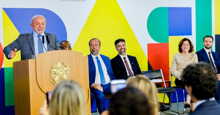 lula-estuda-notificar-donos-de-2,5-milhoes-de-celulares-roubados-para-devolucao-dos-aparelhos