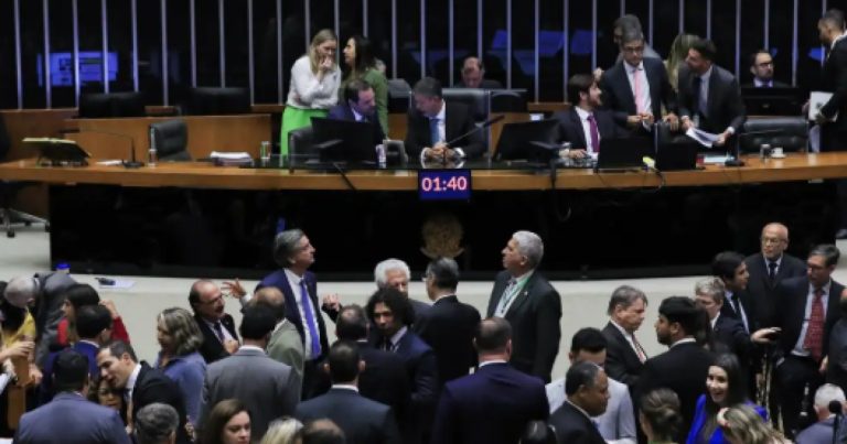 camara-gastou-r$-40-milhoes-para-divulgar-atividade-de-deputados-no-ano-de-2026