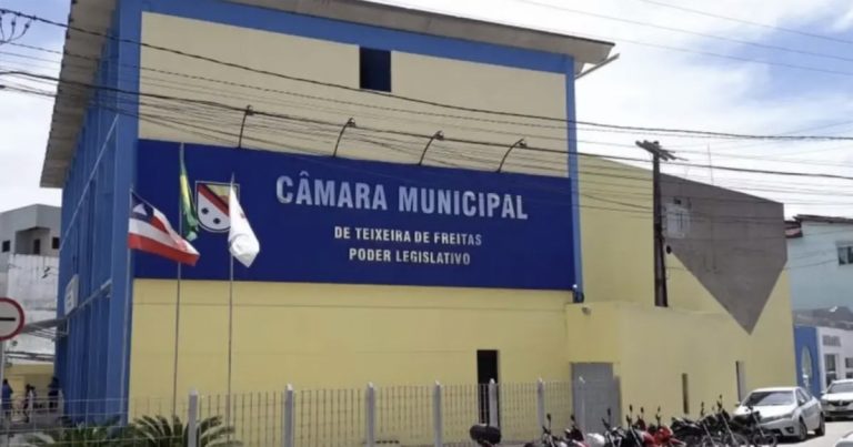 mp-ba-aciona-justica-para-anular-eleicao-da-mesa-diretora-da-camara-de-teixeira-de-freitas-realizada-com-um-ano-de-antecedencia