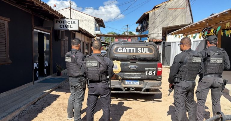 policia-prende-tres-acusados-de-homicidios-e-trafico-de-drogas-no-litoral-sul-baiano