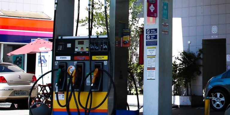 Concorrência do etanol e subvenção fazem preço da gasolina cair concorrencia-do-etanol-e-subvencao-fazem-preco-da-gasolina-cair