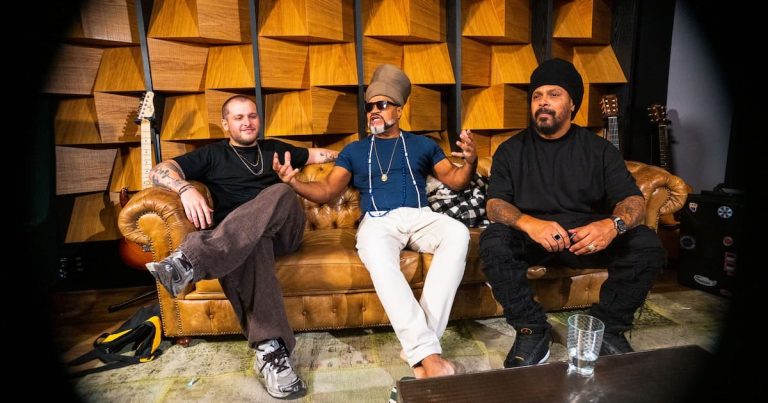 Carlinhos Brown, Marcelo Falcão e Bruno Martini lançam single para o Brasil na Copa do Mundo 2026 carlinhos-brown,-marcelo-falcao-e-bruno-martini-lancam-single-para-o-brasil-na-copa-do-mundo-2026