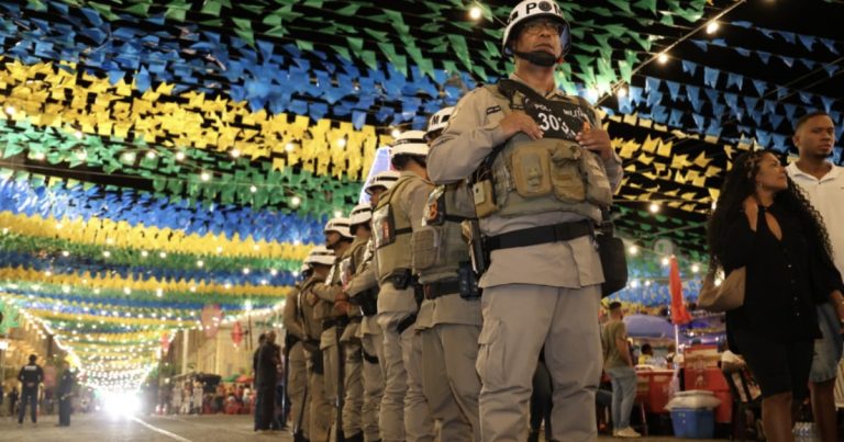 Operação São João 2026 terá reforço de 27 mil agentes e reconhecimento facial no Centro Histórico de Salvador operacao-sao-joao-2026-tera-reforco-de-27-mil-agentes-e-reconhecimento-facial-no-centro-historico-de-salvador
