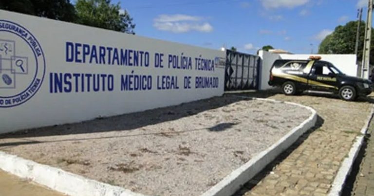 Homem é preso em flagrante acusado de matar ex na Bahia com barra de ferro homem-e-preso-em-flagrante-acusado-de-matar-ex-na-bahia-com-barra-de-ferro