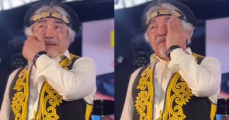 video:-santanna,-o-cantador,-se-emociona-ao-ser-ovacionado-em-show-em-pernambuco