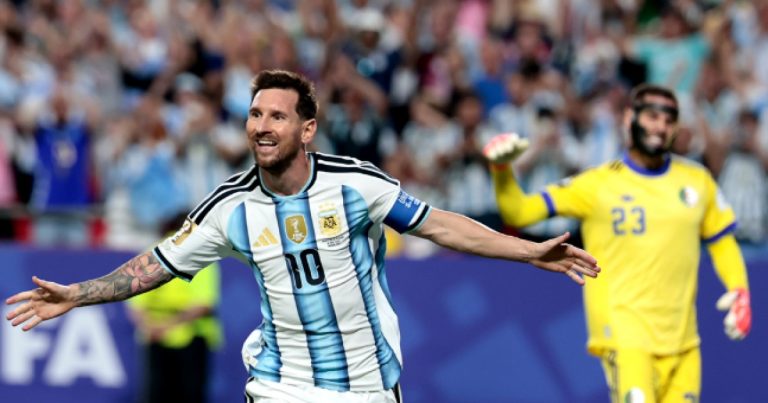 messi-faz-tres-gols-e-iguala-klose-como-maior-artilheiro-das-copas-do-mundo