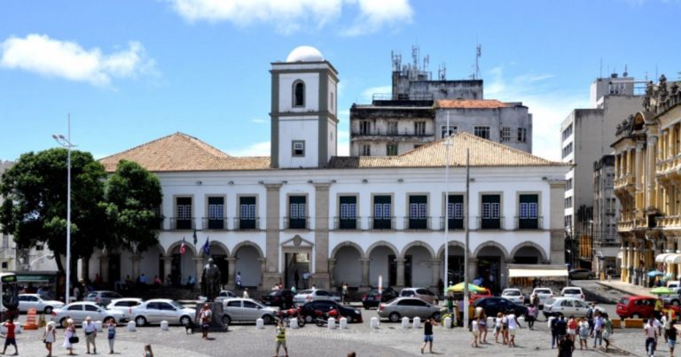 Câmara de Salvador aprova LDO de 2027 com previsão de receita de R$ 15 bilhões camara-de-salvador-aprova-ldo-de-2027-com-previsao-de-receita-de-r$-15-bilhoes